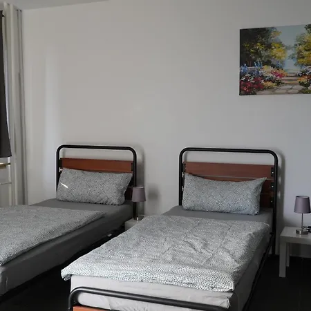 Apartment Mk 4 - Free Wifi - Free Parking - Naehe Hbf Delmenhorst