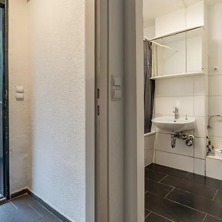 Mk Naehe Bremen 4 *